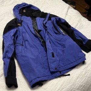 Size S Mountain Hardwear water resistant Jacket